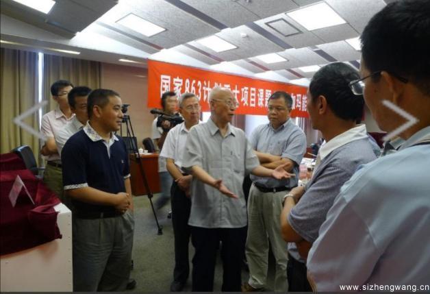 核技术教工党支部党员教师与黄大年同志一同验收“863计划”重大科研项目 核技术教工党支部党员教师与黄大年同志一同验收“863计划”重大科研项目